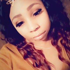 Meet your Posher, Aria